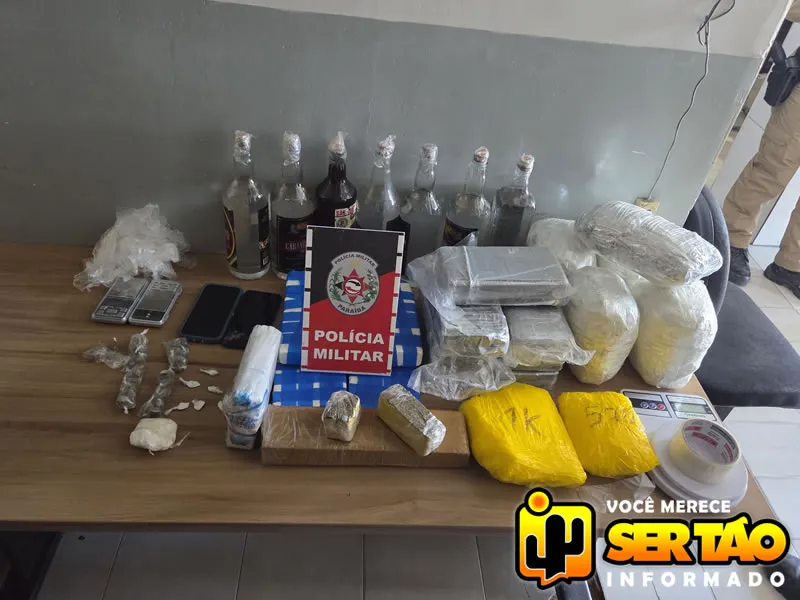 ROTAM desarticula ponto de tráfico e apreende grande quantidade de drogas, em Sousa