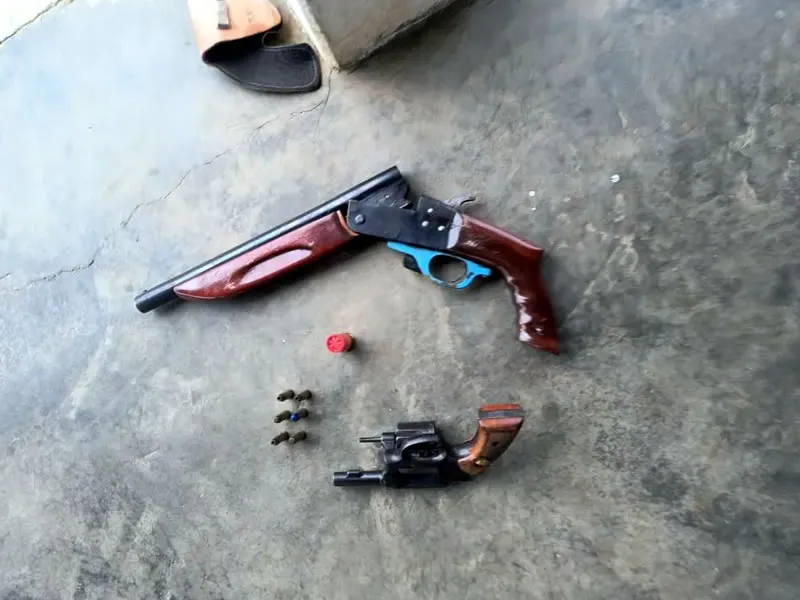 Polícia Civil apreende armas de fogo e prende homem na zona rural de Cajazeiras