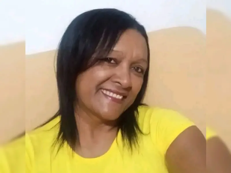 Mulher morre em colisão entre carro e moto na BR-230, em Sousa; motorista embriagado foi preso pela PM