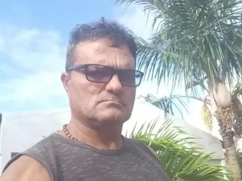Ex-presidiário é morto a tiros dentro de vidraçaria em Catolé do Rocha