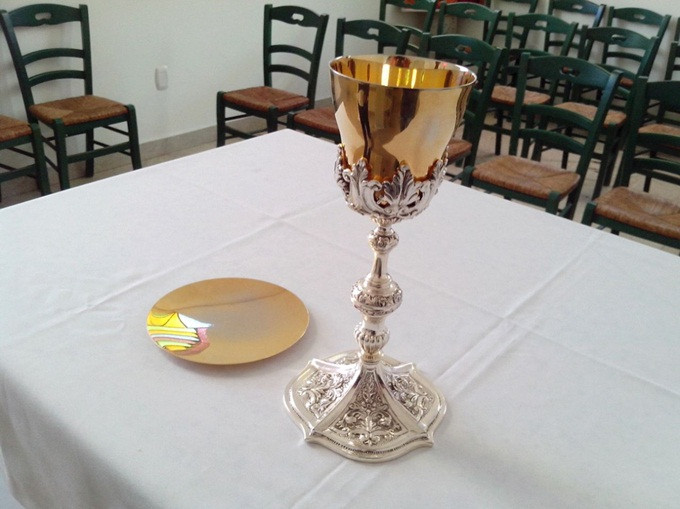 Polícia Militar age rápido e recupera cálice furtado de igreja na cidade de Sousa; suspeito foi perdoado