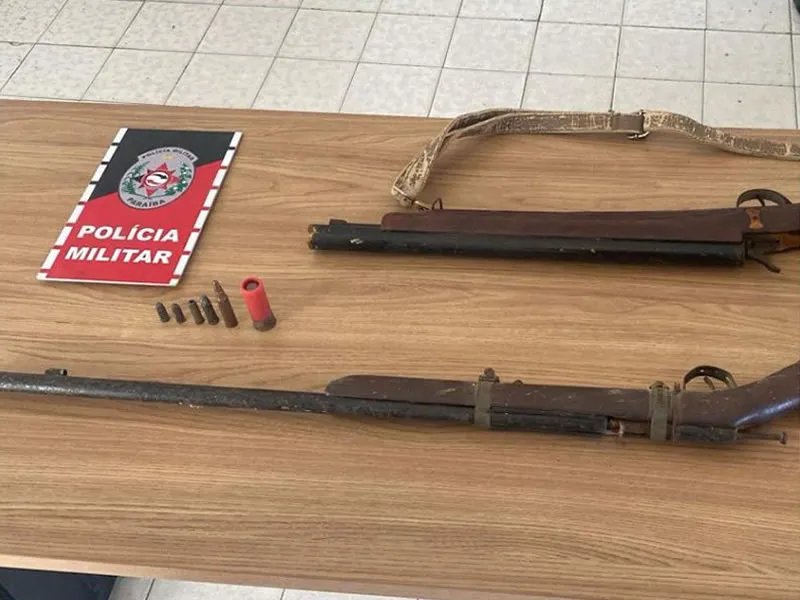 Polícia Militar cumpre mandado de prisão e apreende armas de fogo em Pombal