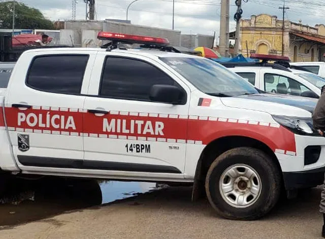 Homem embriagado é preso por desordem, resistência e desobediência em Sousa