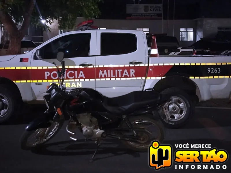 Polícia Militar recupera moto furtada no centro de São José da Lagoa Tapada