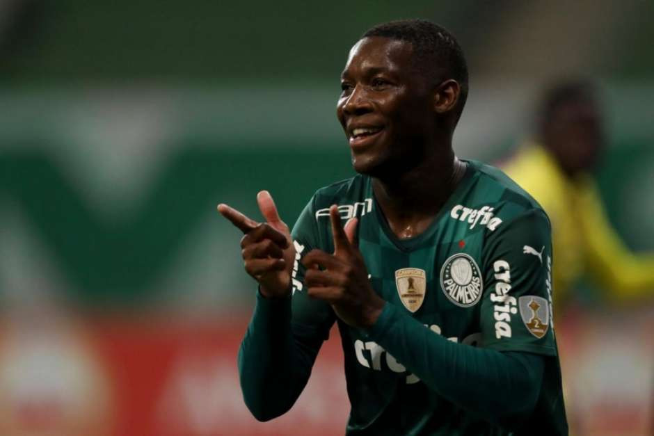 Sem fechar com Gerson, palmeirense vira plano B de Sampaoli