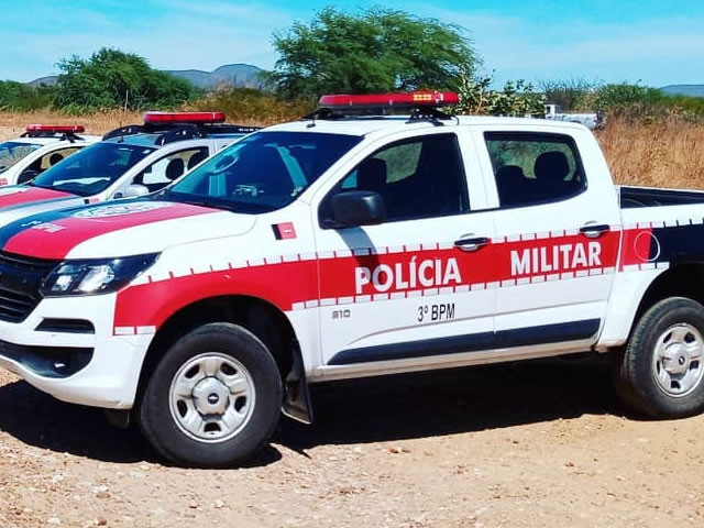 Homem foge da ação da polícia após fazer ameaças contra a esposa e popular na cidade de Sousa