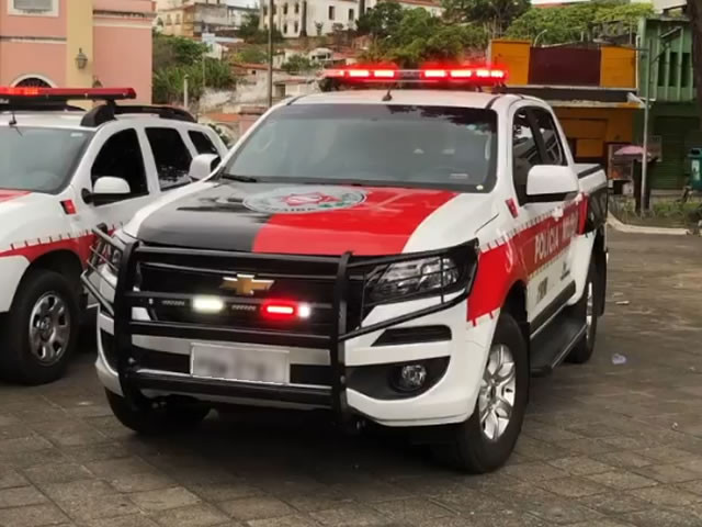 Dupla armada com espingarda rouba motocicleta de mulher na cidade de Sousa