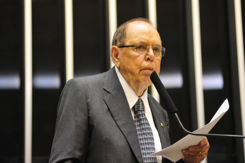 Camilo Cola, ex-deputado federal e fundador da Itapemirim, morre aos 97 anos