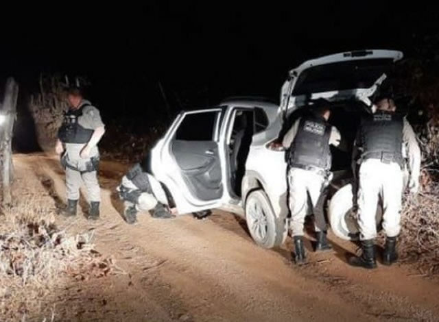 Carro roubado em Aparecida é recuperado após tentativa de homicídio em Jericó