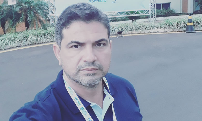 O vice-diretor do campus da UFCG de Sousa/PB, professor doutor Allan Sarmento encaminha mais duas propostas de criação de novos cursos de pós-graduação na modalidade não presencial