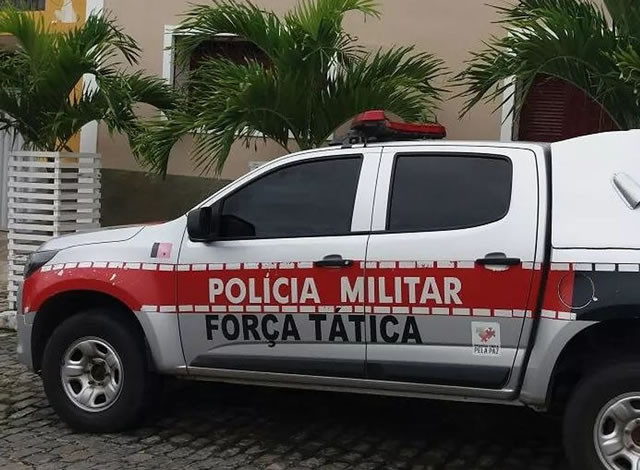 Homem é conduzido à delegacia acusado de crime de violência doméstica em Cajazeiras