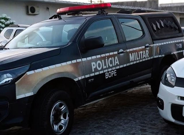 Confusão entre taxistas no Centro da cidade de Sousa termina na delegacia