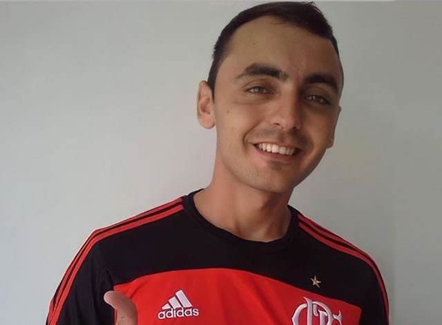 VÍDEOS: Jovem é assassinado e outras duas pessoas feridas com tiros em Itaporanga