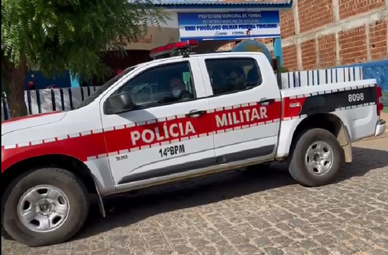 Homem pratica roubo em escola na cidade de Pombal e foge sem deixar pistas