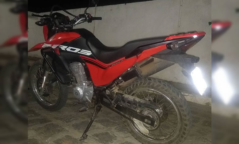 Após roubo a mão armada, Polícia Militar age rápido e recupera motocicleta na cidade de Sousa