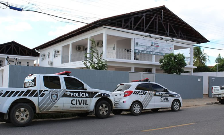 Instrutor de autoescola tenta fazer sexo a força com aluno na cidade de Patos e caso termina na delegacia