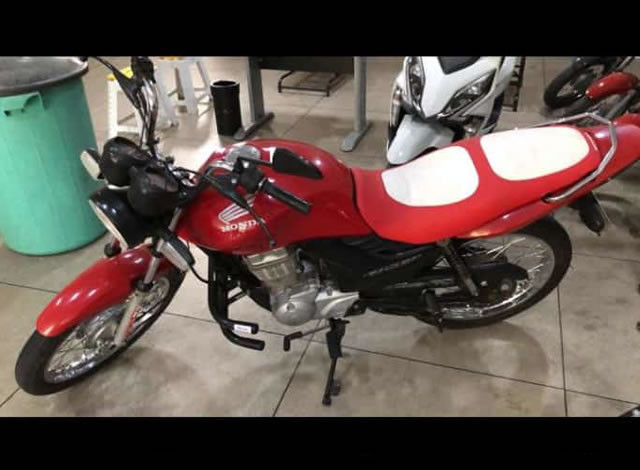 Moto tomada por assalto em Aparecida é recuperada pela Polícia Militar em Sousa