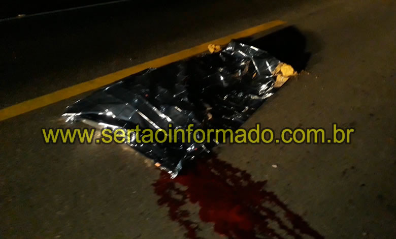 VÍDEO: Acidente de trânsito envolvendo carro e moto deixa homem morto na BR 230 em Sousa