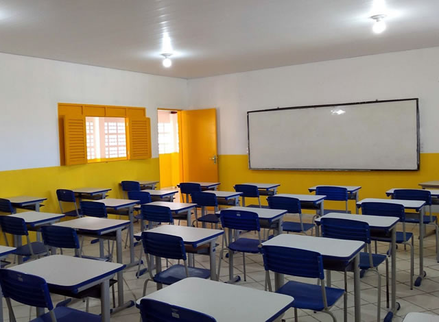 Educação anuncia calendário de aulas 100% presenciais para escolas da Rede Estadual de Ensino