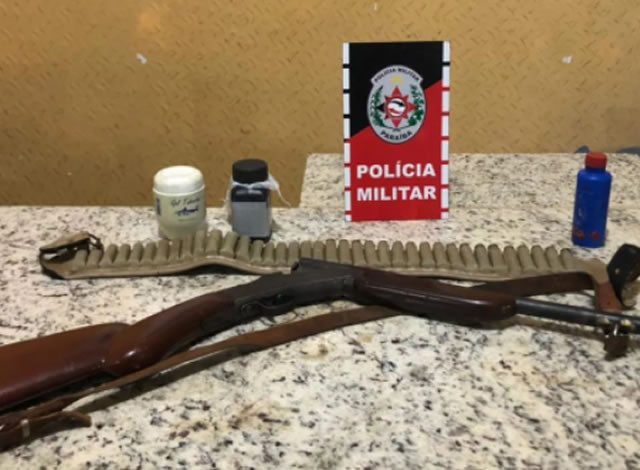 Homem é levado à delegacia acusado de efetuar tiros de arma de fogo em Riacho dos Cavalos