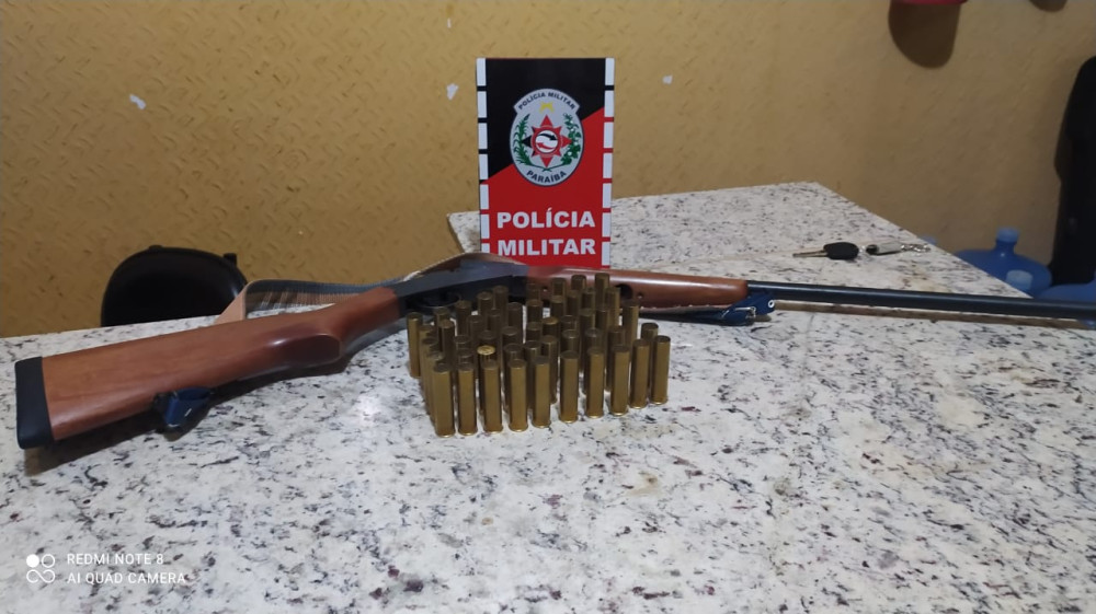 Polícia Militar prende homem por porte ilegal de arma de fogo em Mato Grosso-PB
