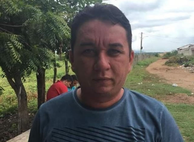 Popular é assassinado com vários tiros enquanto dirigia carro na zona rural de Sousa