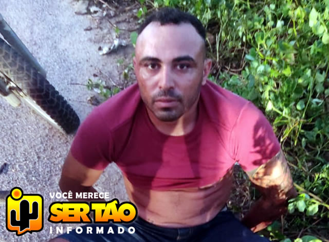 VÍDEO: Polícia Militar prende homem e apreende droga após perseguição na cidade de Sousa