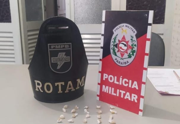 ROTAM apreende droga após perseguição na cidade de Pombal