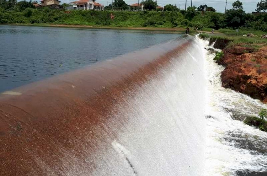 Perto de sangrar mais uma vez, barragem de São Gonçalo está com mais de 96% de sua capacidade