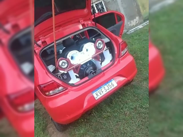 Homem tem carro furtado na manhã desta sexta-feira (24), em Pombal