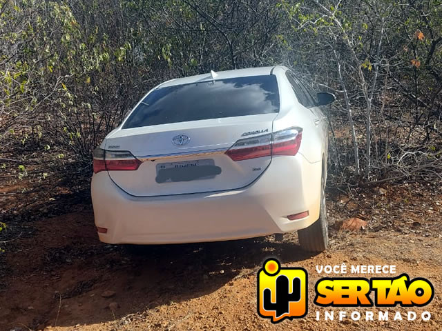 Mulher tem bolsa e carro subtraído por assalto no município de Cajazeiras