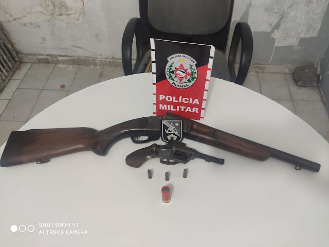PM apreende armas após confusão entre casal homoafetivo em motel na cidade de Sousa