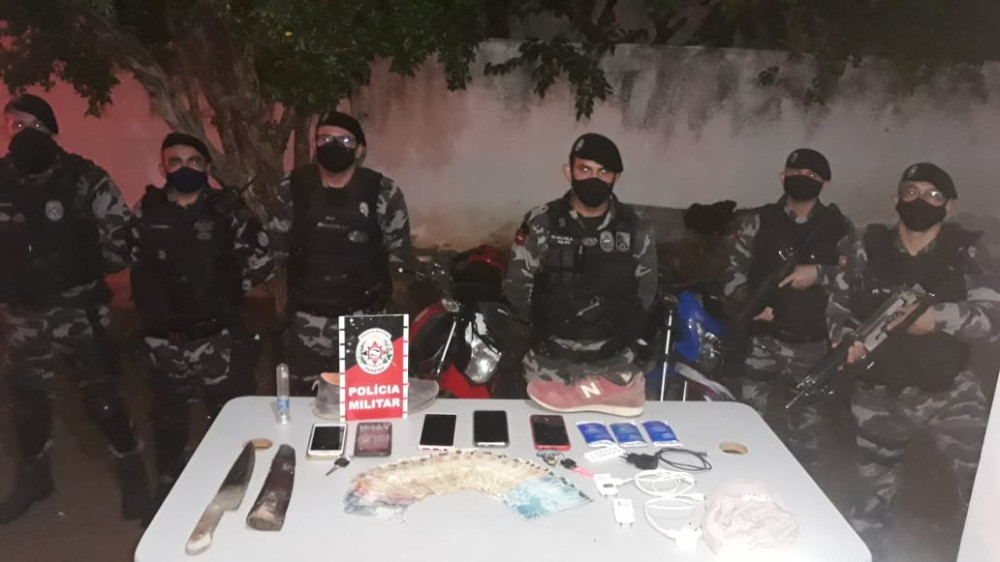 Após roubo praticado em Paulista, Polícia Militar age rápido e recupera motos, dinheiro e objetos
