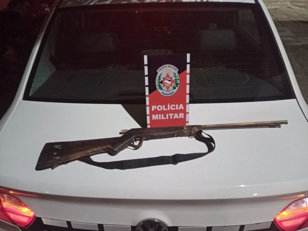 Agricultor é conduzido à delegacia pelo crime de posse ilegal de arma de fogo na região de Patos
