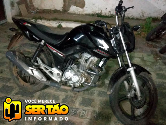 Moto tomada por assalto é recuperada pela Polícia Militar em Sousa