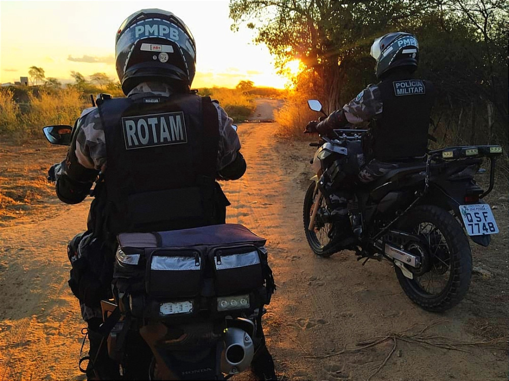 Homem acusado de praticar homicídio é preso pela ROTAM na cidade de Sousa
