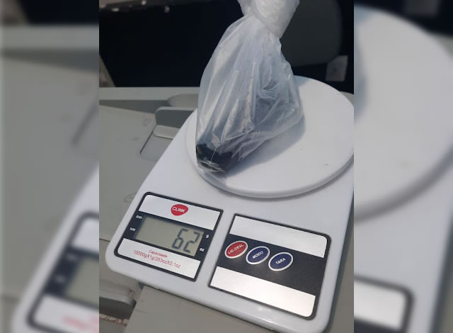Mulher é detida ao ser flagrada tentando entrar no Presídio Regional de Cajazeiras com droga no ânus