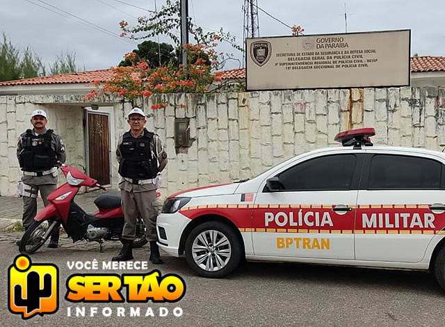 Polícia Militar prende homens e recupera moto furtada e celular roubado na cidade de Sousa