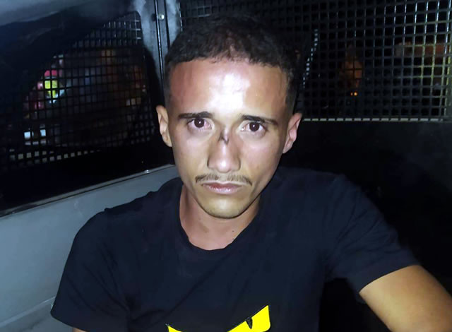 Polícia Militar prende jovem e apreende drogas e dinheiro na cidade de Sousa
