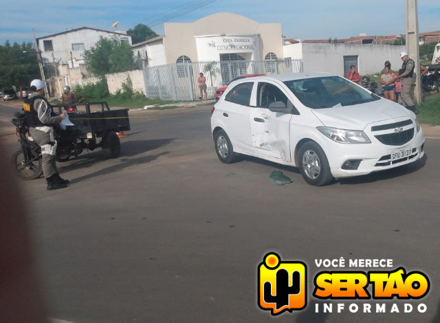 Motociclista fica ferido em acidente de trânsito na cidade de Sousa