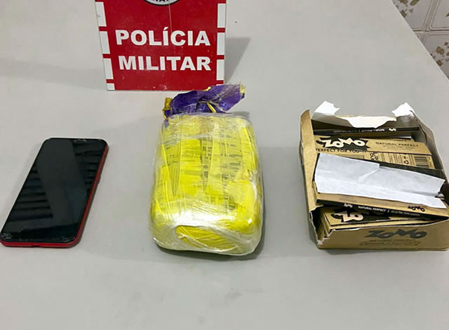 Polícia Militar apreende 1kg de maconha durante abordagem na cidade de Pombal