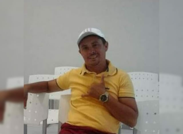 Homem morre após colidir moto com cavalo na BR-230, em Cajazeiras