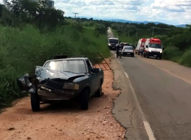 Jovem fica ferido em colisão envolvendo carro e moto na cidade de Cajazeiras