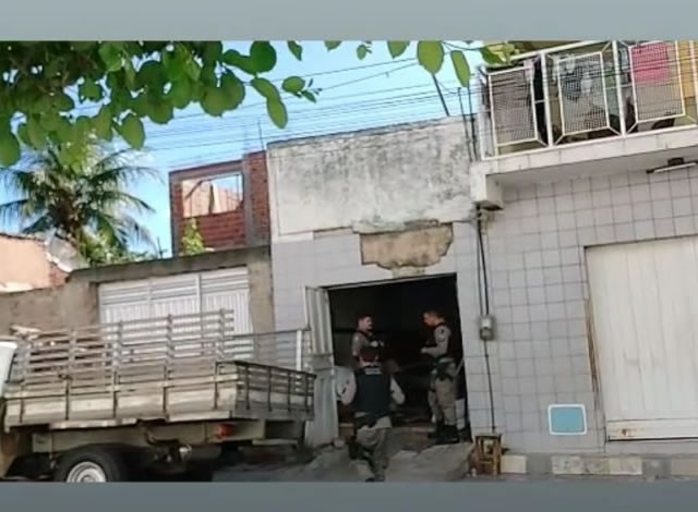 Homem mata duas cunhadas, deixa esposa ferida e comete suicídio em Jericó