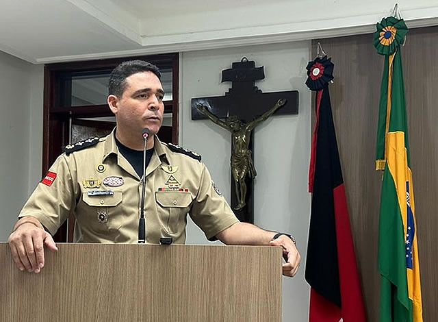 Comandante do 14º BPM participa de audiência pública na câmara de vereadores de Sousa