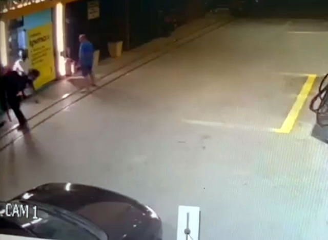 Bandidos armados praticam roubo em posto de combustíveis na cidade de Sousa