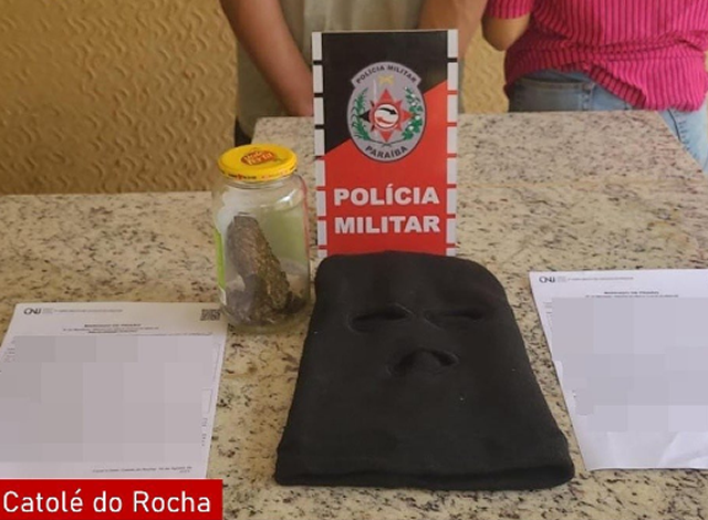 Força Tática apreende droga e prende casal com mandados de prisão em aberto, em Catolé do Rocha