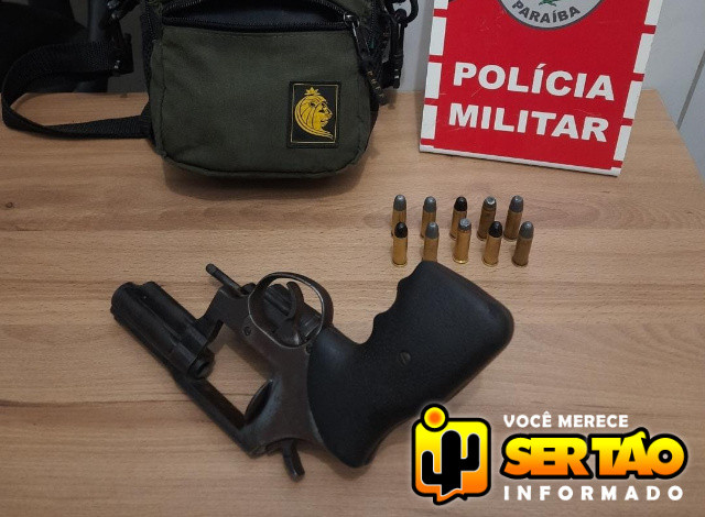 ROTAM prende homem e apreende revólver durante abordagem na cidade de Sousa