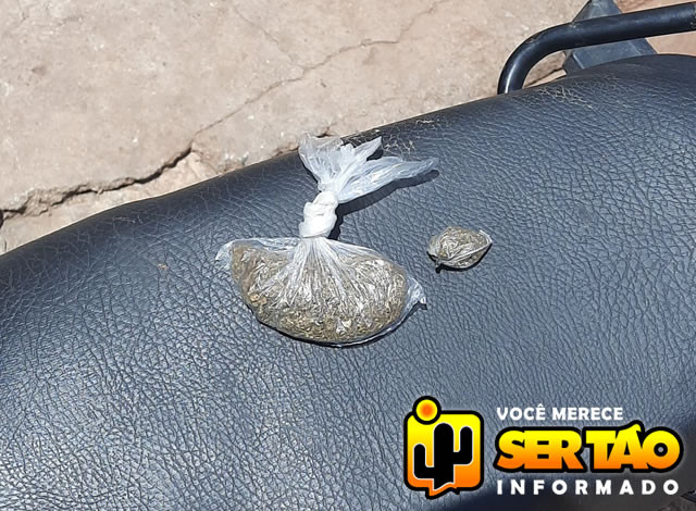 ROTAM prende jovem e apreende maconha após abordagem, em Sousa