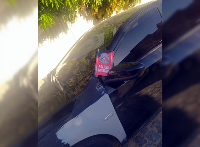 Carro roubado em Fortaleza-CE é recuperado pela Polícia Militar em São Bento